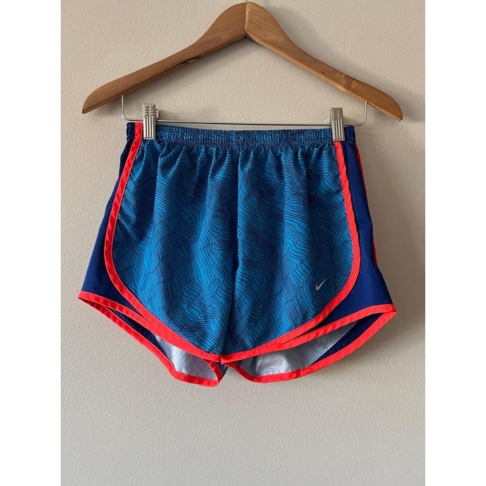 Nike Women's Dry Fit Tempo Running Short Small